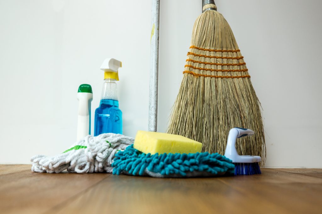 home cleaning supplies 